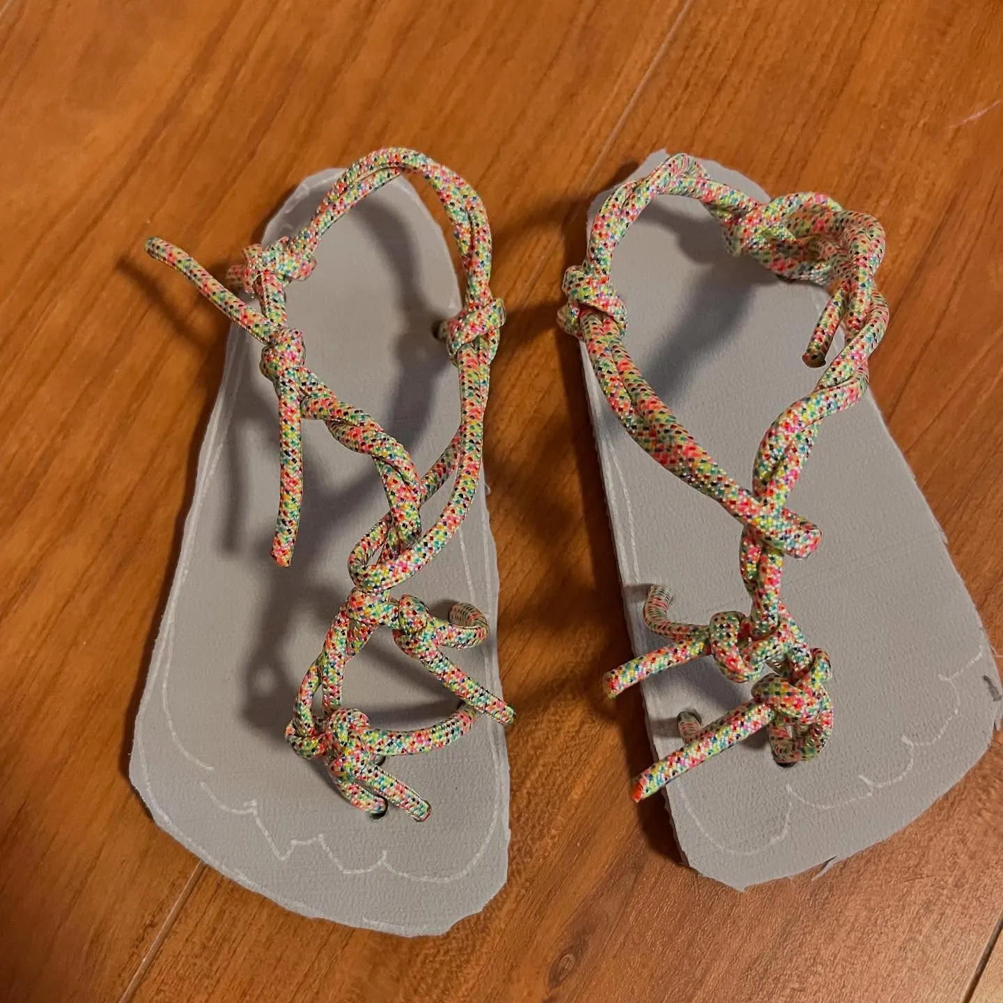 ✨足を育てる🦶🏻archサンダル✨